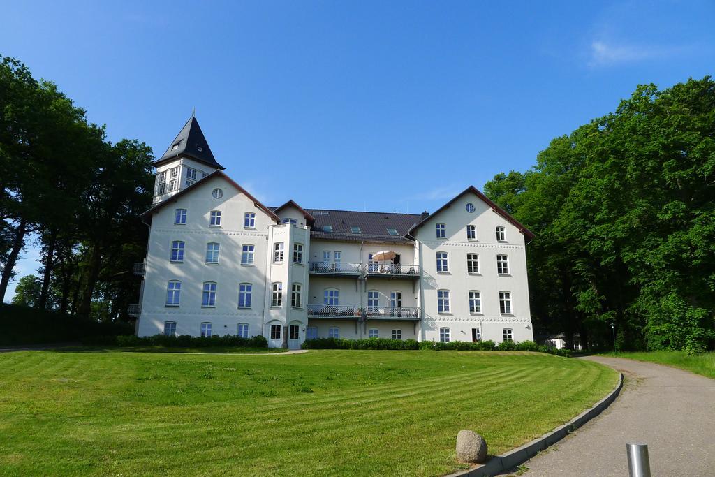 Jadgschloss zu Hohen Niendorf Exterior foto